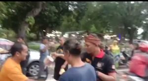 *Safari Ramadhan.., Ormas Macan Asia Indonesia DPC Banyuwangi Berbagi Takjil.* 3 IMG 20230402 WA0193