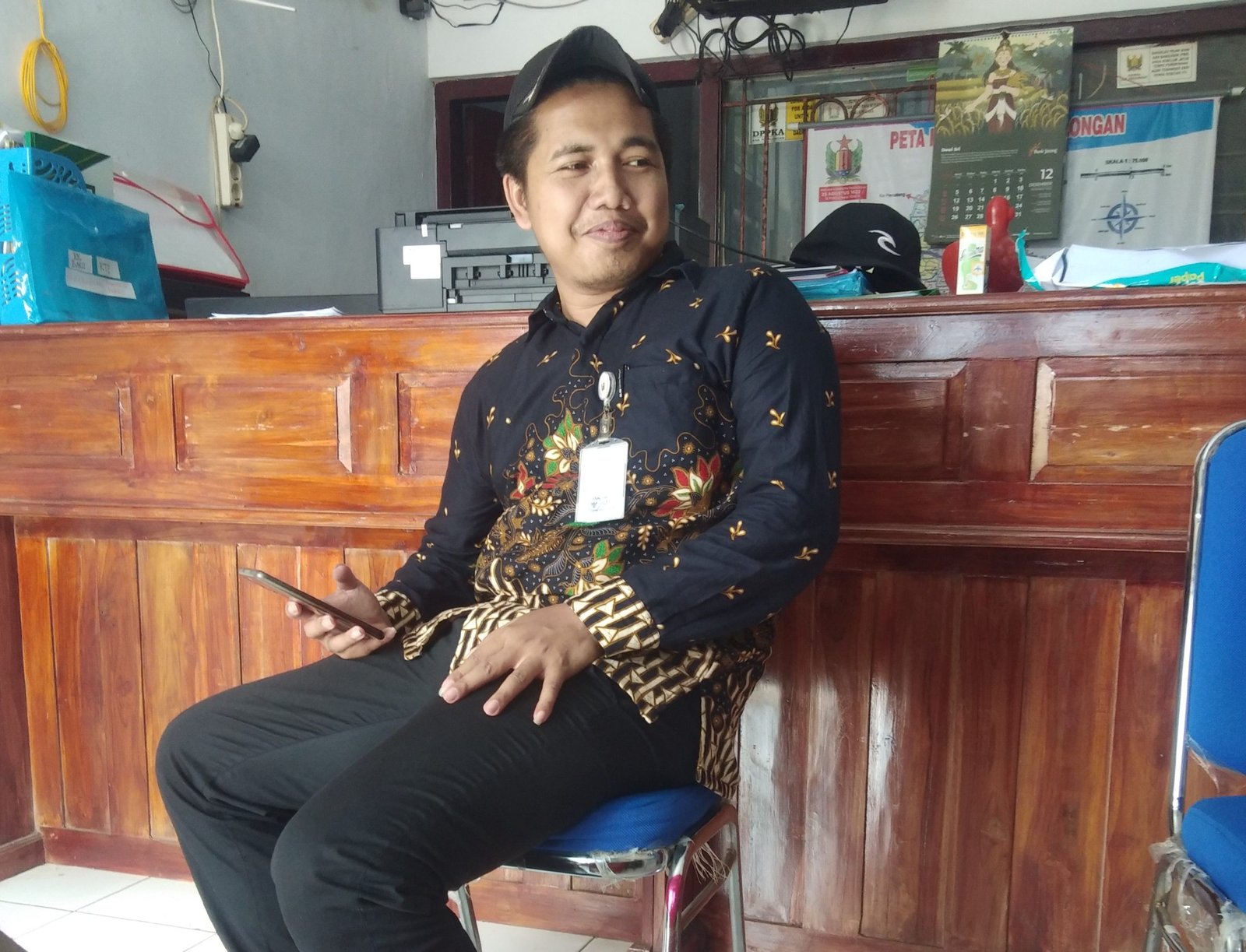 Penyerahan Sertipikat Tanah Program PTSL Desa Kalilembu Berjalan Lancar 3 Salah satu warga Kalilembu Andi Sartomo