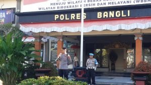 Waka Polres Bangli evaluasi pelaksanaan tugas saat pimpin apel Jampim 1 IMG 20230807 WA0015 1
