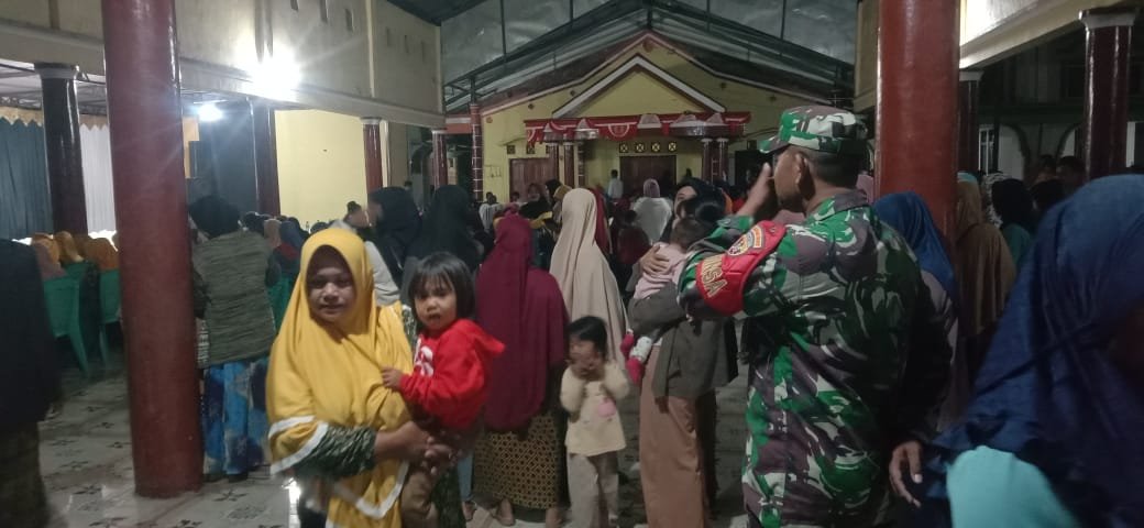 Babinsa Koramil 1607-12/Moyo hilir Jaga Keamanan pembukaan Festival di Desa Sebewe kecamatan ,Moyo Utara Kabupaten Sumbawa 4 IMG 20230814 WA0001 1