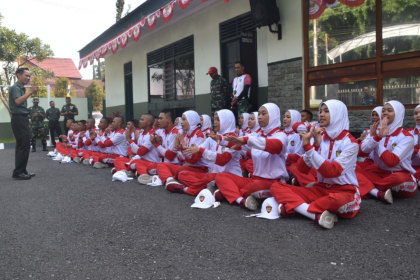 Dandim Berikan Motivasi Kepada Paskibra Kabupaten Wonosobo 2 Screenshot 20230802 163554