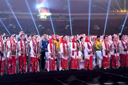 Presiden Jokowi Saksikan Pemecahan Rekor Pergelaran Angklung Terbesar di Dunia 8 Screenshot 20230806 191731