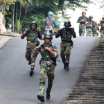 Adu Kecepatan Dan Kekuatan Fisik, Prajurit Yonif 4 Marinir Laksanakan Cross Country 3 Screenshot 20230807 143940