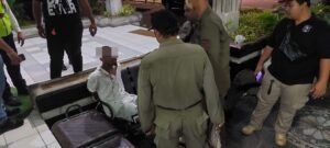 Berbuat Keributan,WNA Amerika diamankan Petugas Keamanan Bandara Ngurah Rai 2 IMG 20230907 WA0076 1