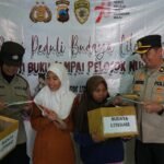 Polri Peduli Budaya Literasi, Polres Batang Distribusikan Buku Gratis 4 IMG 20230907 WA0103