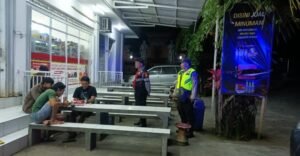 Pawas Pimpin Blue Light Patrol Polsek Petang 1 IMG 20231012 WA0032