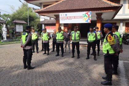 Personel OMB Lakukan Pengamanan Di Kantor KPU Badung 8 IMG 20231104 WA0071