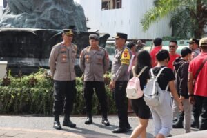 *63 Personil OMB Polres Tabanan Amankan Jalan Santai " Creative Fun Walk" 1 IMG 20231105 WA0043