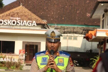 Kasat Lantas Polres Tabanan Pimpin Apel OMB 2023-2024,Tetap Utamakan Keselamatan Diri dalam Berlalu Lintas saat pelaksanaan Giat OMB* 12 IMG 20231107 WA0070
