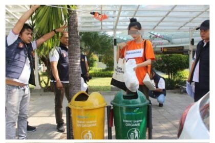 Rekontruksi Penemuan Orok Bayi di Bandara Ngurah Rai, ZDL Peragakan 18 Adegan 4 IMG 20231103 224714