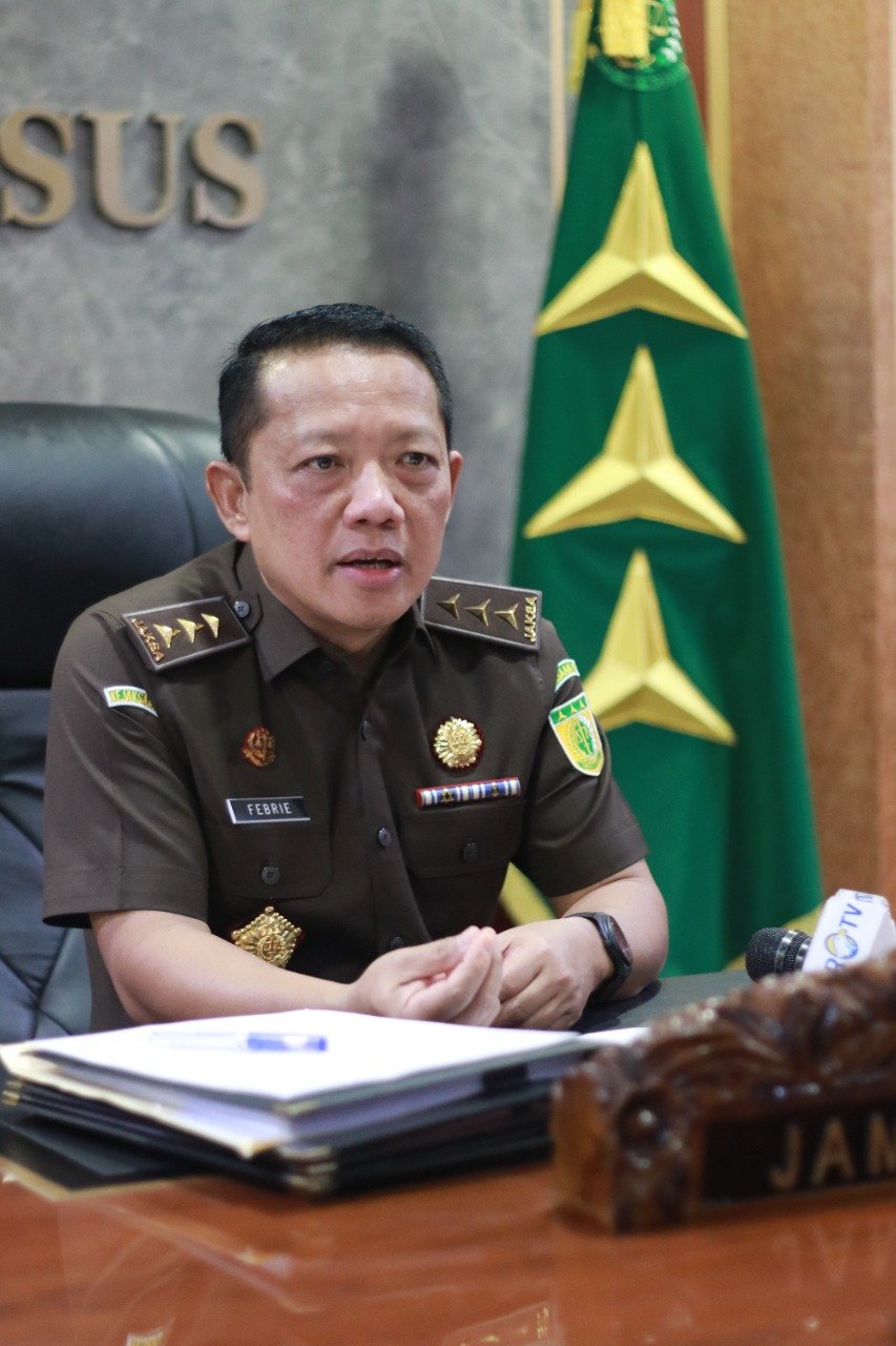 Kejaksaan Agung Memeriksa 2 Orang Saksi Terkait Perkara Tipikor Permufakatan Jahat Berupa Suap dan  Gratifikasi dalam Penanganan Perkara Terpidana Ronald Tannur 1 IMG 20241111 WA0072