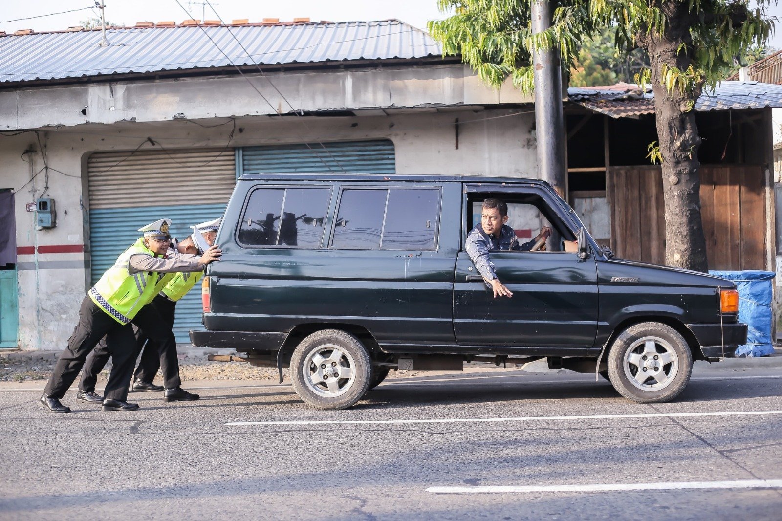 Polres Pekalongan Kota, Komitmen Humanis Layani dan Lindungi Masyarakat 2 IMG 20250106 WA0011
