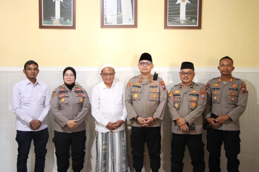 *Kapolres Sumenep Jalin Silaturahmi Dengan Ketua PCNU Perkuat Sinergi Jaga Kamtibmas.* 1 IMG 20250429 WA0083