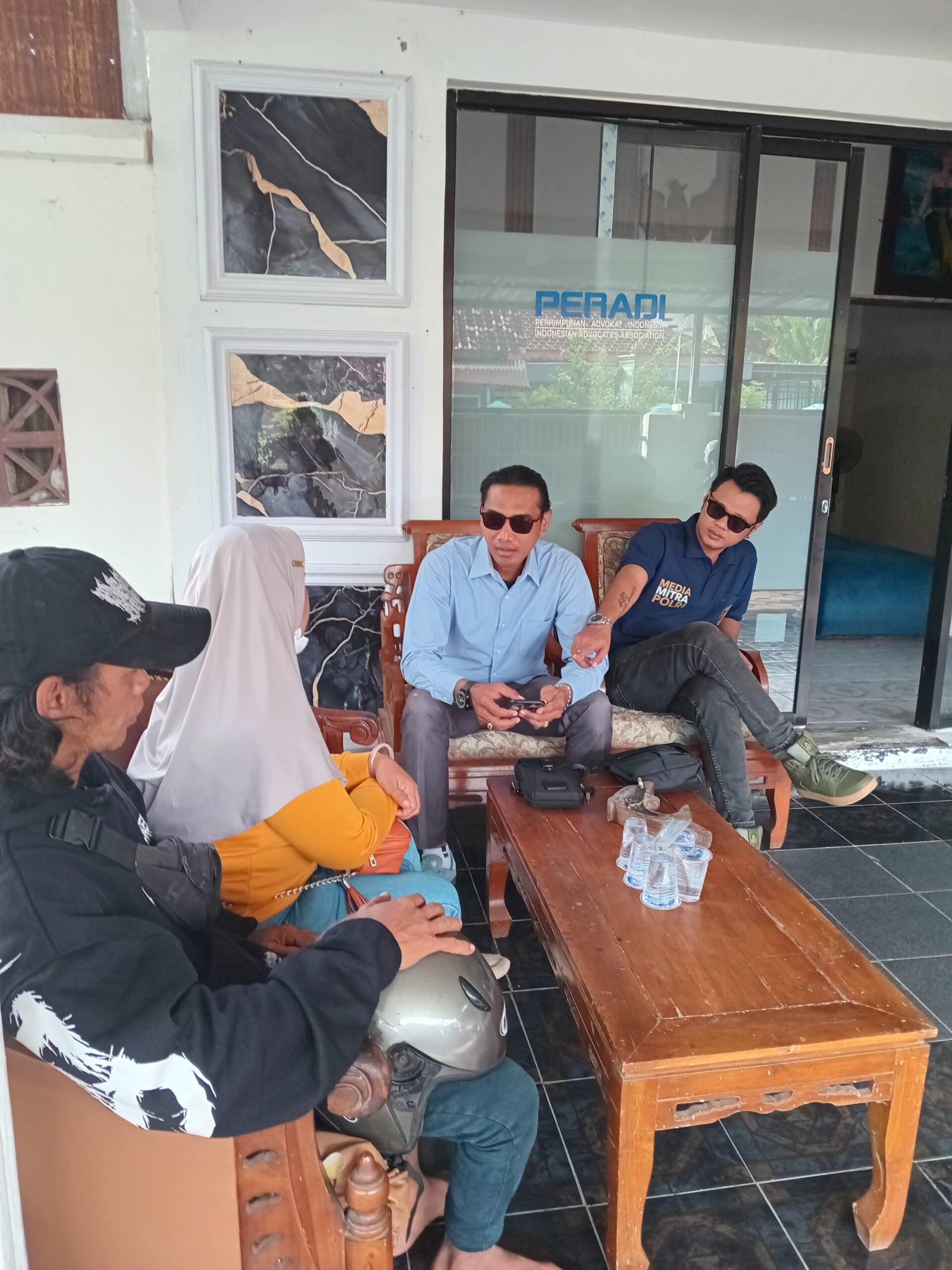 Naas!! Seorang Istri Di Siliragung Banyuwangi Dianiaya Oleh Selingkuhan Suami Hingga Alami Cedera Serius 2 20250620 080053 scaled