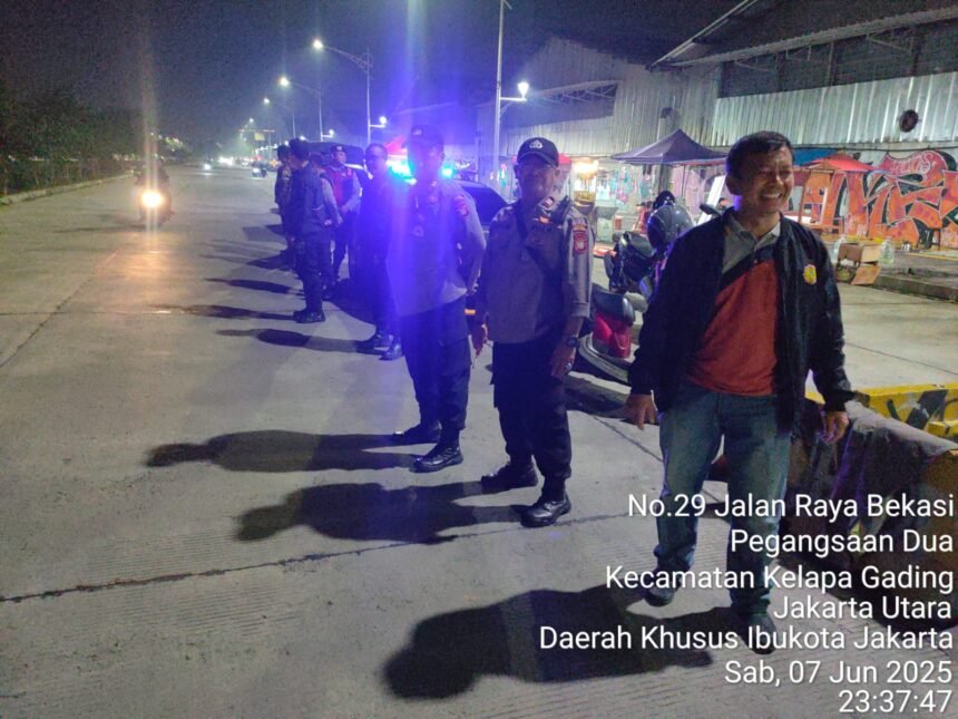 Polsek Kelapa Gading Bersama Tiga Pilar Gelar Apel KRYD : Antisipasi Libur Panjang, Sinergi Wujudkan Rasa Aman Warga 1 IMG 20250608 WA0014