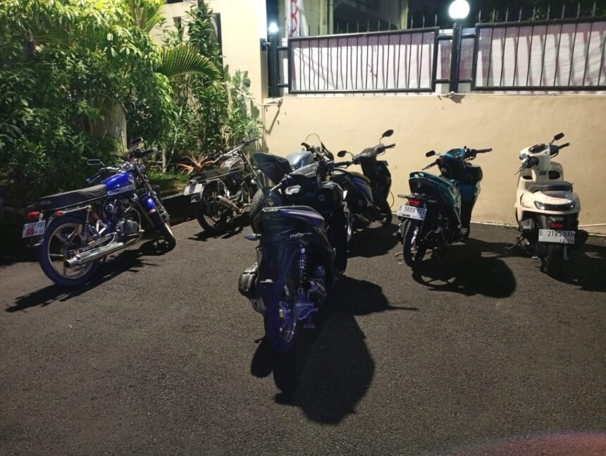 Polisi Gelar Razia Malam di Kelapa Gading, 7 Motor Knalpot Brong Diamankan 1 IMG 20250824 WA0025