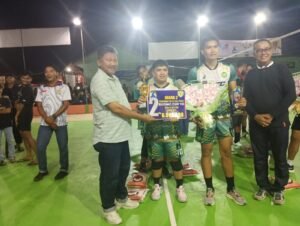 KLVC Manggar Menjuarai Open Turnamen Bola Volly Buding cup ke 7 Bupati Belitung Timur Resmi menutup Open Turnamen Bola Volly Buding Cup ke 7,Di desa Buding Kecamatan Kelapa Kampit, Belitung Timur, 18/10/2025. 2 IMG 20251020 WA0085