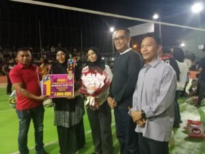 KLVC Manggar Menjuarai Open Turnamen Bola Volly Buding cup ke 7 Bupati Belitung Timur Resmi menutup Open Turnamen Bola Volly Buding Cup ke 7,Di desa Buding Kecamatan Kelapa Kampit, Belitung Timur, 18/10/2025. 3 IMG 20251020 WA0086