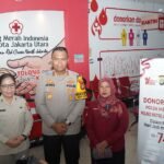 Peduli Sesama, Wakapolres Metro Jakut Pimpin Donor Darah dalam Rangka Hari Jadi ke-74 Humas Polri  2 IMG 20251022 WA0014