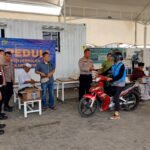 Kegiatan Bakti Sosial di Masjid Al-Qohhar: Wujud Kepedulian untuk Pengemudi Ojek Online di Penjaringan 2 IMG 20251023 WA0013