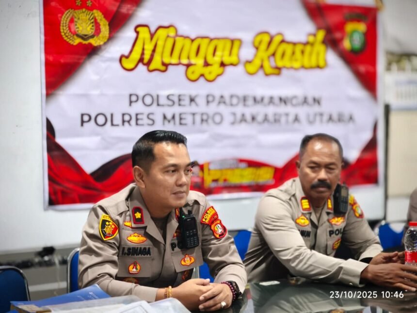 Polsek Pademangan Gelar "Minggu Kasih" di Gereja HKBP Rajawali, Pererat Sinergitas Polri dan Tokoh Agama 1 IMG 20251023 WA0034 1