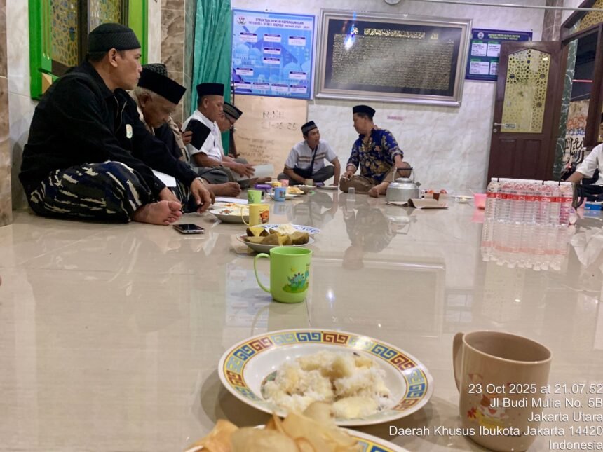 Bhabinkamtibmas Ajak Warga Pademangan Barat Jaga Kamtibmas Lewat Pengajian Rutin Majelis Tawasul 1 IMG 20251024 WA0019 1