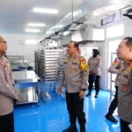 Kapolda Metro Jaya Tinjau SPPG Polri Palmerah, Pastikan Siap Beroperasi 99,9 Persen 3 IMG 20251024 WA0026 1