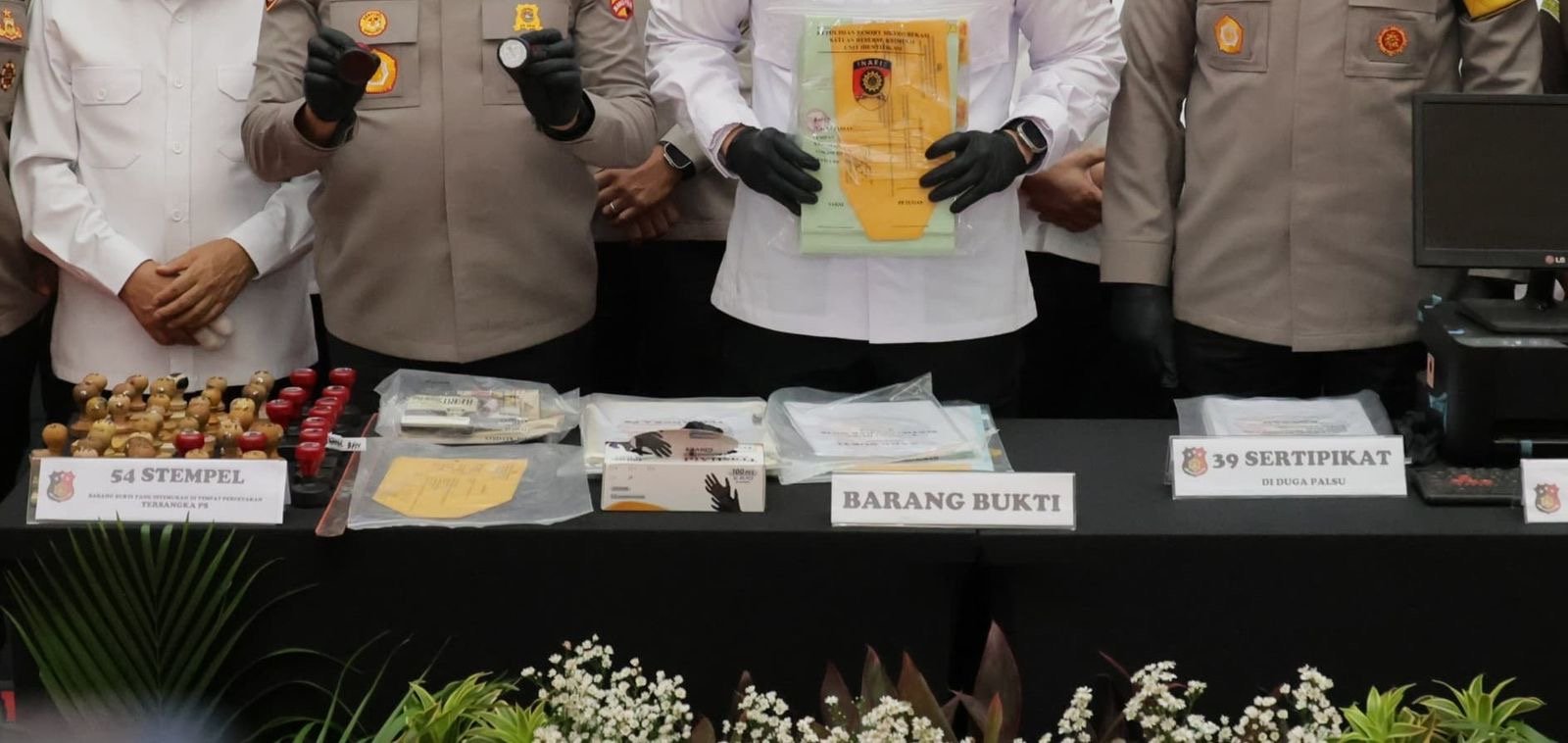 Setahun Pemerintahan Presiden Prabowo, Menteri Nusron Perkuat Digitalisasi Pertanahan untuk Melawan Mafia Tanah 1 IMG 20251024 WA0027