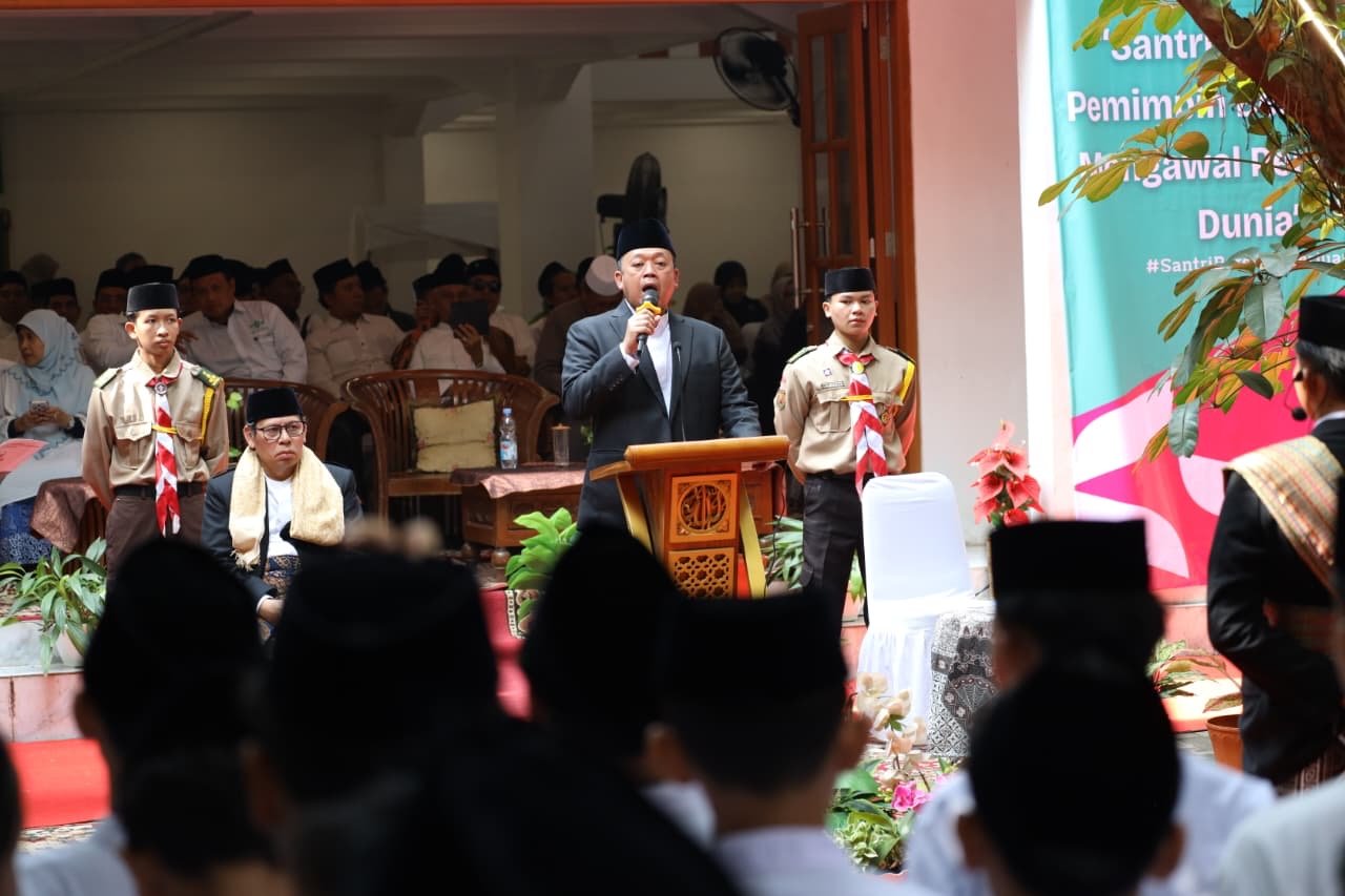 Menteri Nusron Harapkan Santri Masuk ke Dalam Panggung Nasional 1 IMG 20251024 WA0031