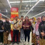 Polres Pekalongan Kota Lakukan Pengecekan Harga Beras, Pastikan Tidak Ada yang Melebihi HET 13 IMG 20251024 WA0115