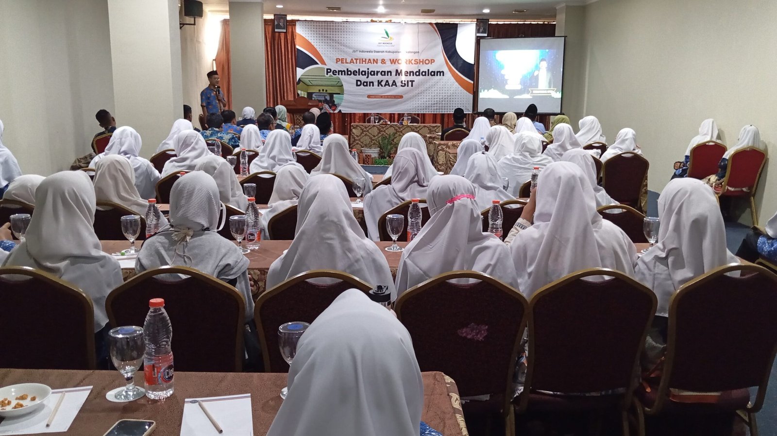 JSIT Pekalongan Dorong Guru Kuasai Deep Learning dan Kecerdasan Artifisial 1 IMG 20251025 WA0120 scaled
