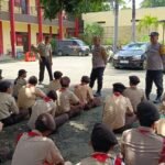 Polsek Metro Penjaringan Gelar Pembinaan Saka Bhayangkara, Tanamkan Disiplin dan Pengetahuan Kepolisian 2 IMG 20251026 WA0031
