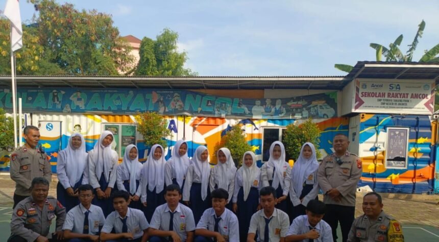 Police Go to School, Polsek Pademangan Ajarkan Pelajar Ancol Cegah Kenakalan Remaja 1 IMG 20251027 WA0039