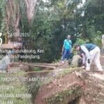 Tamparan Keras Bagi Pemerintah Kabupaten Pandeglang-Banten, Bertahun-Tahun Jalan Akses Desa Batu Hideung: Luput Dari Perhatian Pemerintah. 3 IMG 20251028 WA0012