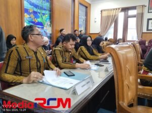 Persetujuan Kepala Daerah Dan DPRD Terhadap Ranperda Tentang APBD Tahun Anggaran 2026 Dan Pembentukan Pansus DPRD Pembahas Ranperda Kabupaten Tulungagung 3 IMG 20251118 194536