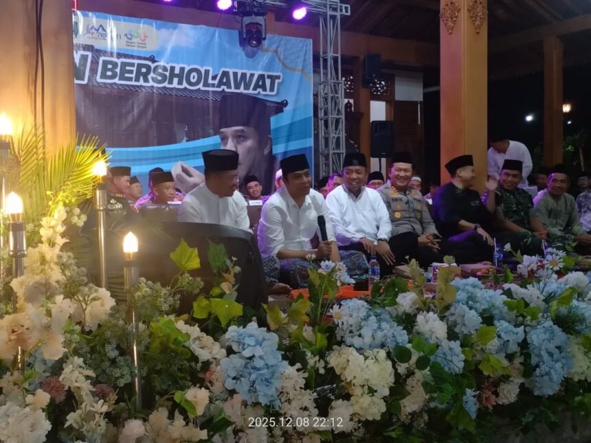 WhatsApp Image 2025 12 08 at 23.12.34