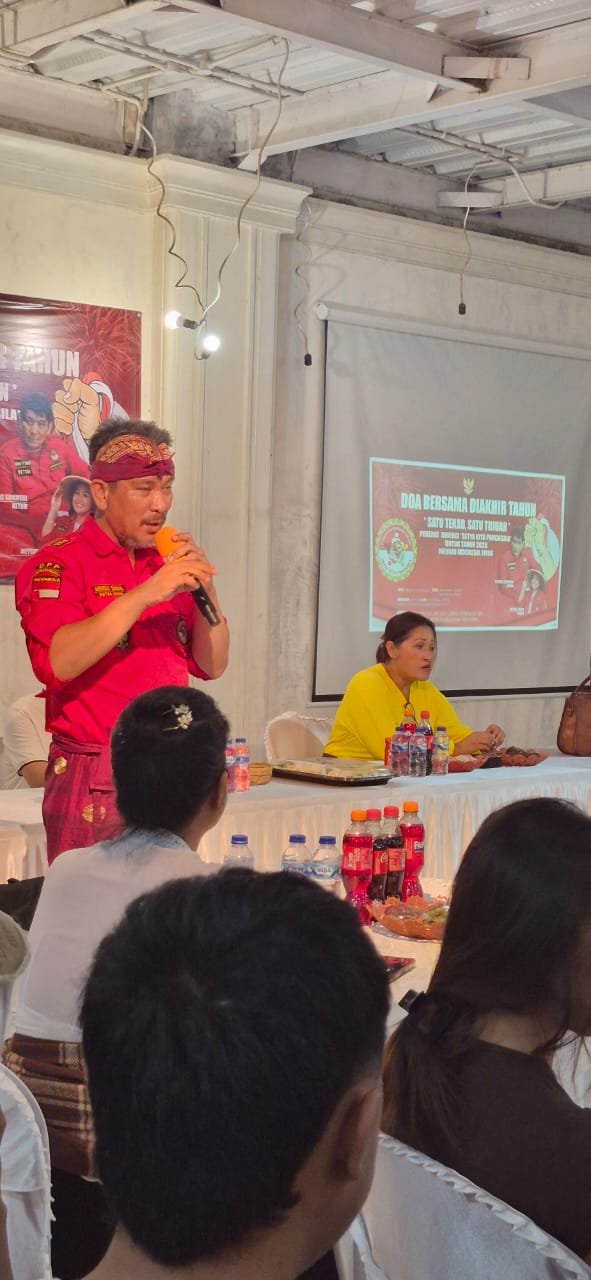 5e726695d3104d1cbacc61188731553d