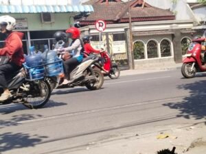 Aturan Sepeda Listrik di Jalan Raya: Mengapa Tanpa Surat Resmi dan Bagaimana APH Menertibkannya? 2 IMG 20260617 103623