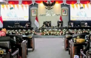DPRD Kabupaten Blitar Gelar Rapat Paripurna, Dengarkan Pidato Kenegaraan Presiden RI Jelang HUT ke-81 Kemerdekaan 2 Screenshot 20260814 1345462