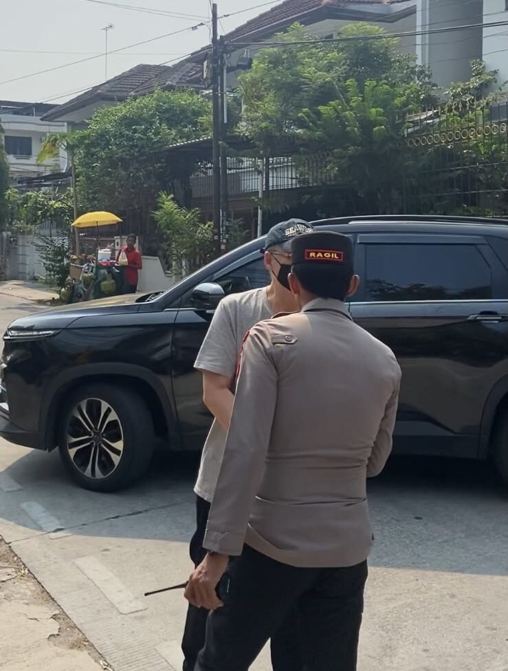 Polisi Bersama Masyarakat, Polsek Kemayoran Antar Warga Yang Merasa Dibuntuti Hingga Ke Rumah 3 IMG 20261009 WA0420 e1791549959463