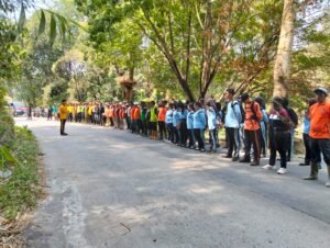 Kapolsek Ngantang Mengelar Giat kerja bakti Gotong Royong Di Wilayah Rawan Bencana Longsor. 2 IMG 20261024 WA0042